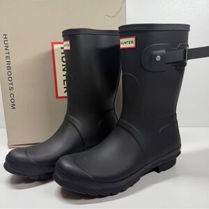 NIB • Hunter Women's Original Short Black Rain Boots Size: 10
